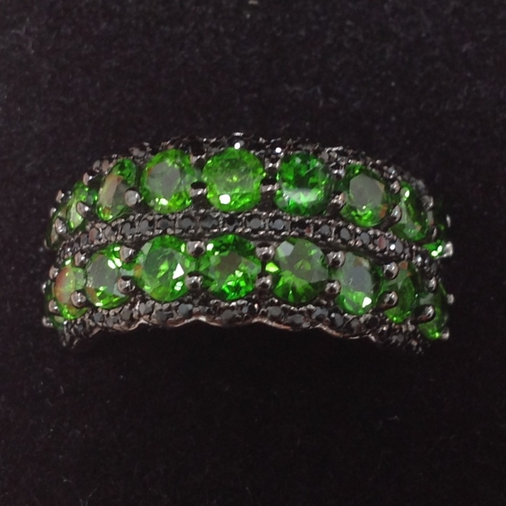 🌷 🆕RUSSIAN CHROME DIOPSIDE & Black Spinel🌷